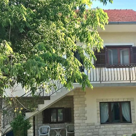 Family Friendly Holiday Home "Ana" Šibenik Extérieur photo