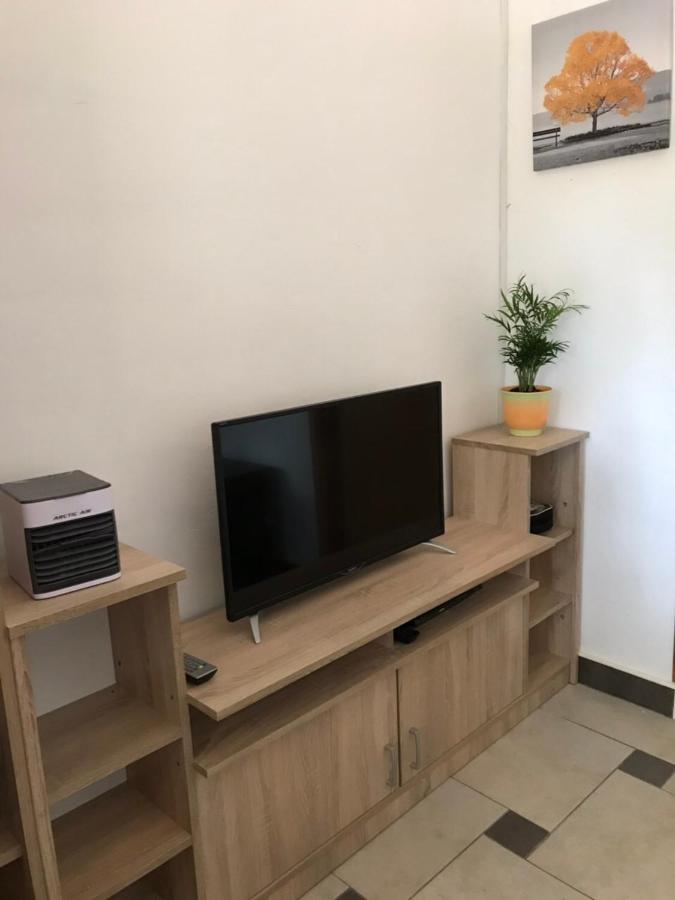 Family Friendly Holiday Home "Ana" Šibenik Extérieur photo
